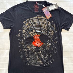 Ay Guay Skull T-shirt from Mexico, brand NEW TAGS ON, men’s xs or youth xl